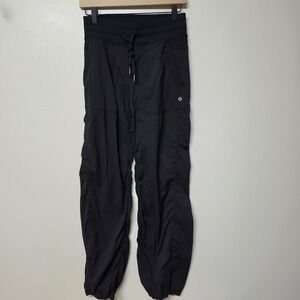 Lululemon Pant Women's Size 4 Black Dance Studio Jogger Mid-Rise Track Yoga Run